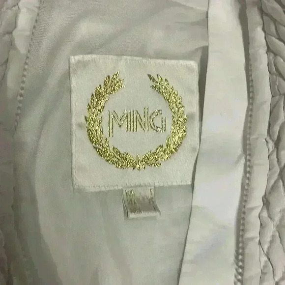 Ming white women’s jacket. - Picture 2 of 6
